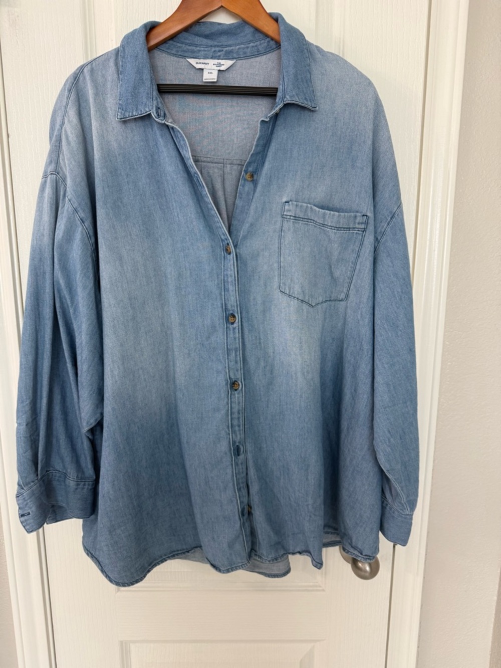 Old Navy Boyfriend Shirt